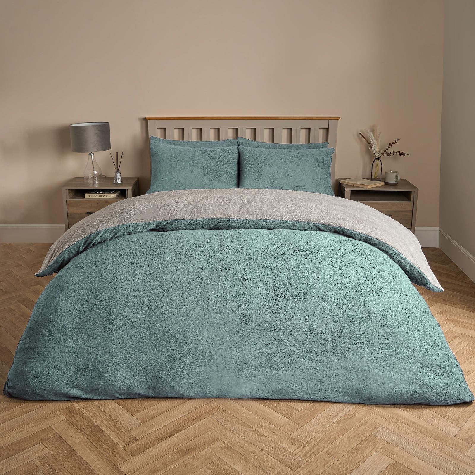 OHS Reversible Teddy Duvet Cover with Pillowcase in Duck Egg Blue