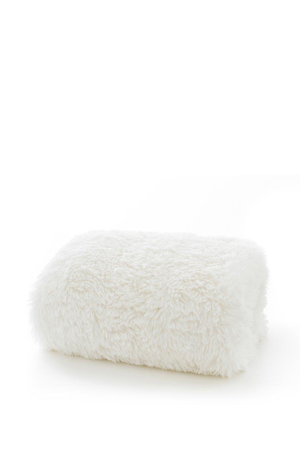 Rochester Shaggy Fur Throw
