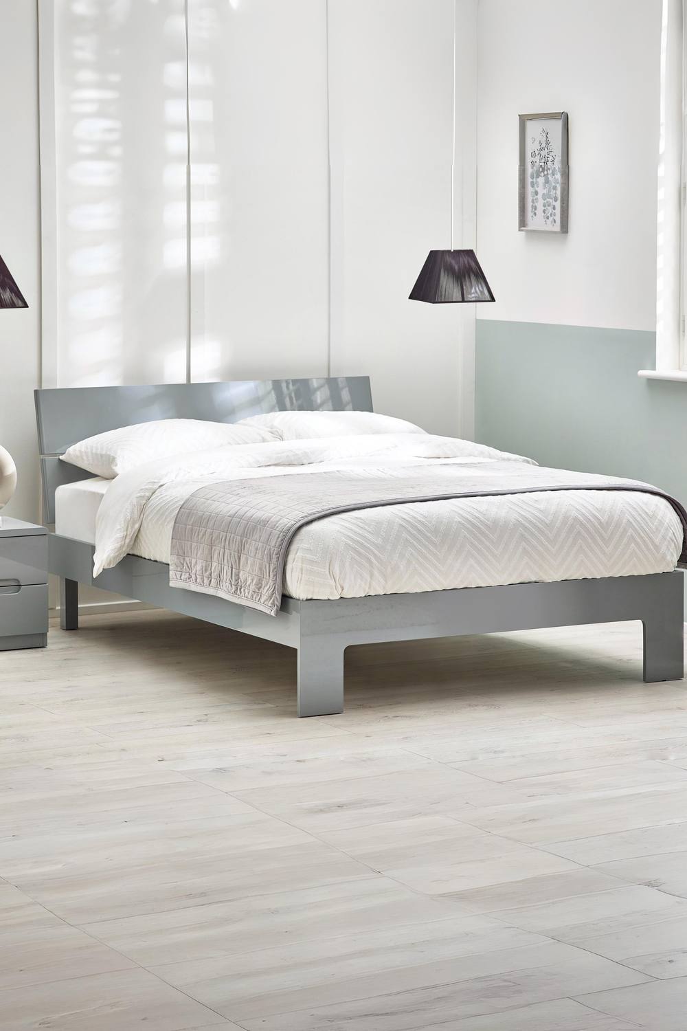 Julian Bowen Manhattan High Gloss Bed in Grey