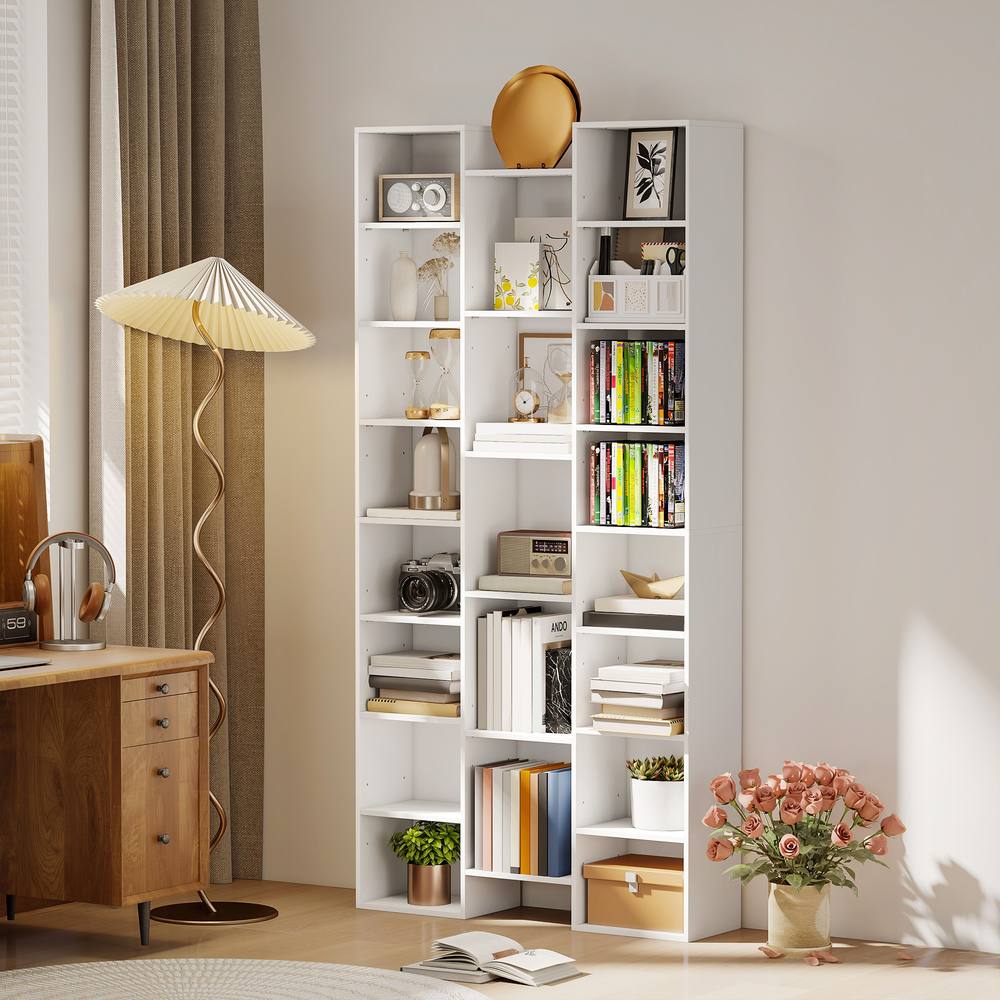 HOMCOM Tall Bookshelf with 21 Compartments & 10 Adjustable Shelves in White