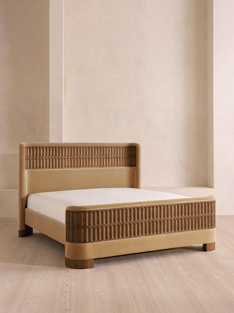 Devon Bed, Super king, Velvet, Camel