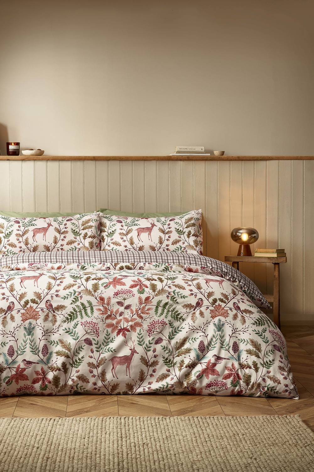 Catherine Lansfield 'Woodland Stag' So Soft Reversible Duvet Cover Set in Cream