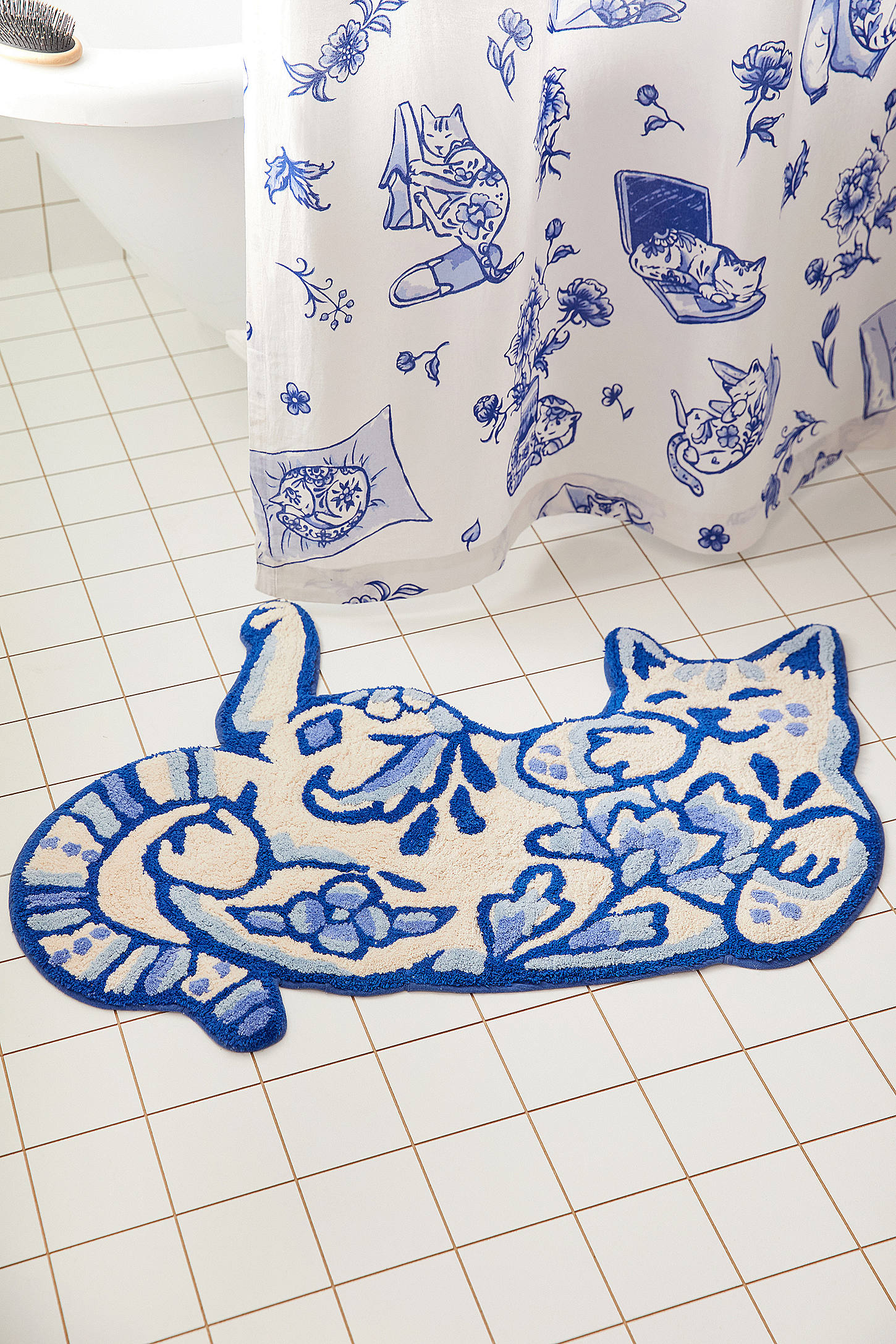 Delft Cat Bath Mat - Blue