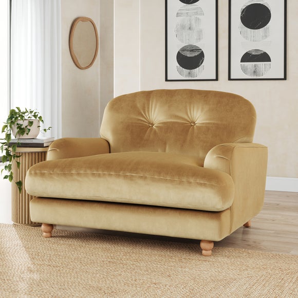 Martha Vintage Velvet Snuggle Chair