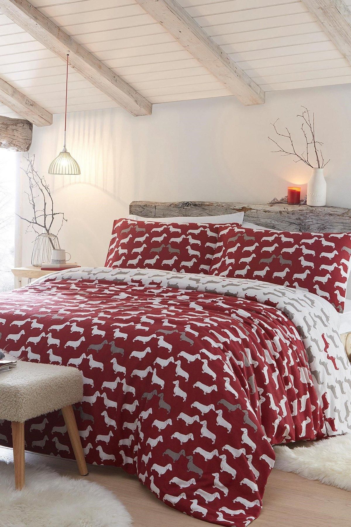 Fusion 'Dudley Dog Love' 100% Brushed Cotton Duvet Cover Set in Red