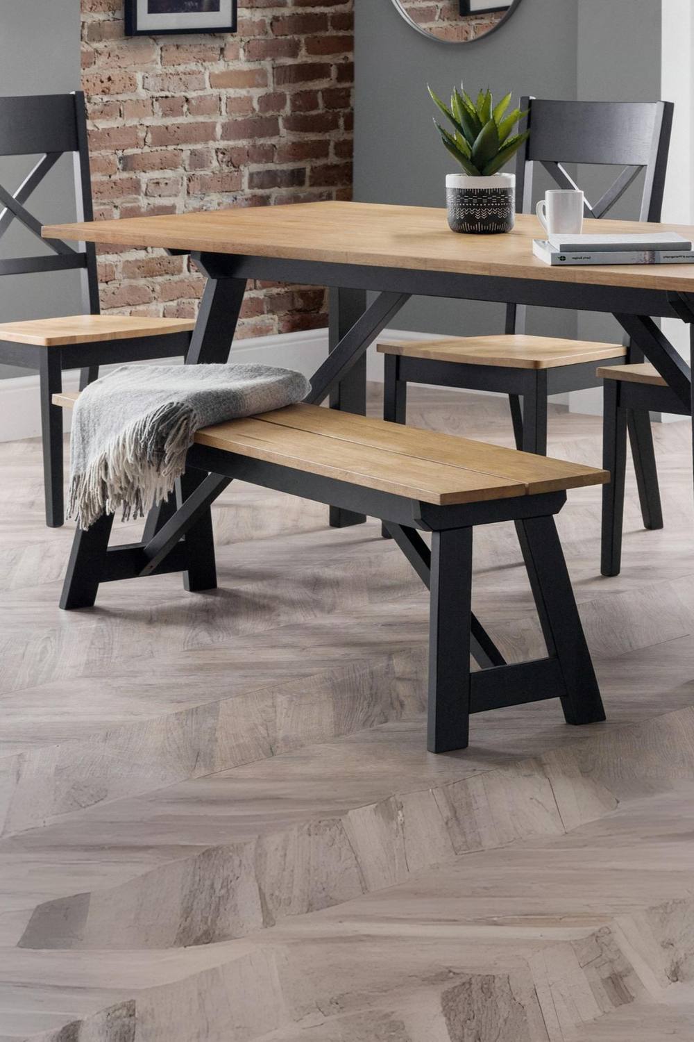 Julian Bowen Hockley 2 Seater Dining Bench in Black