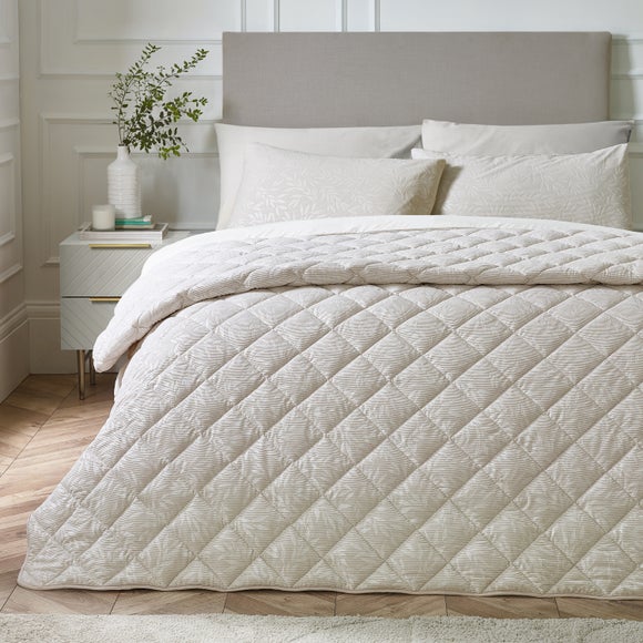 Catherine Lansfield Corded Leaves Bedspread