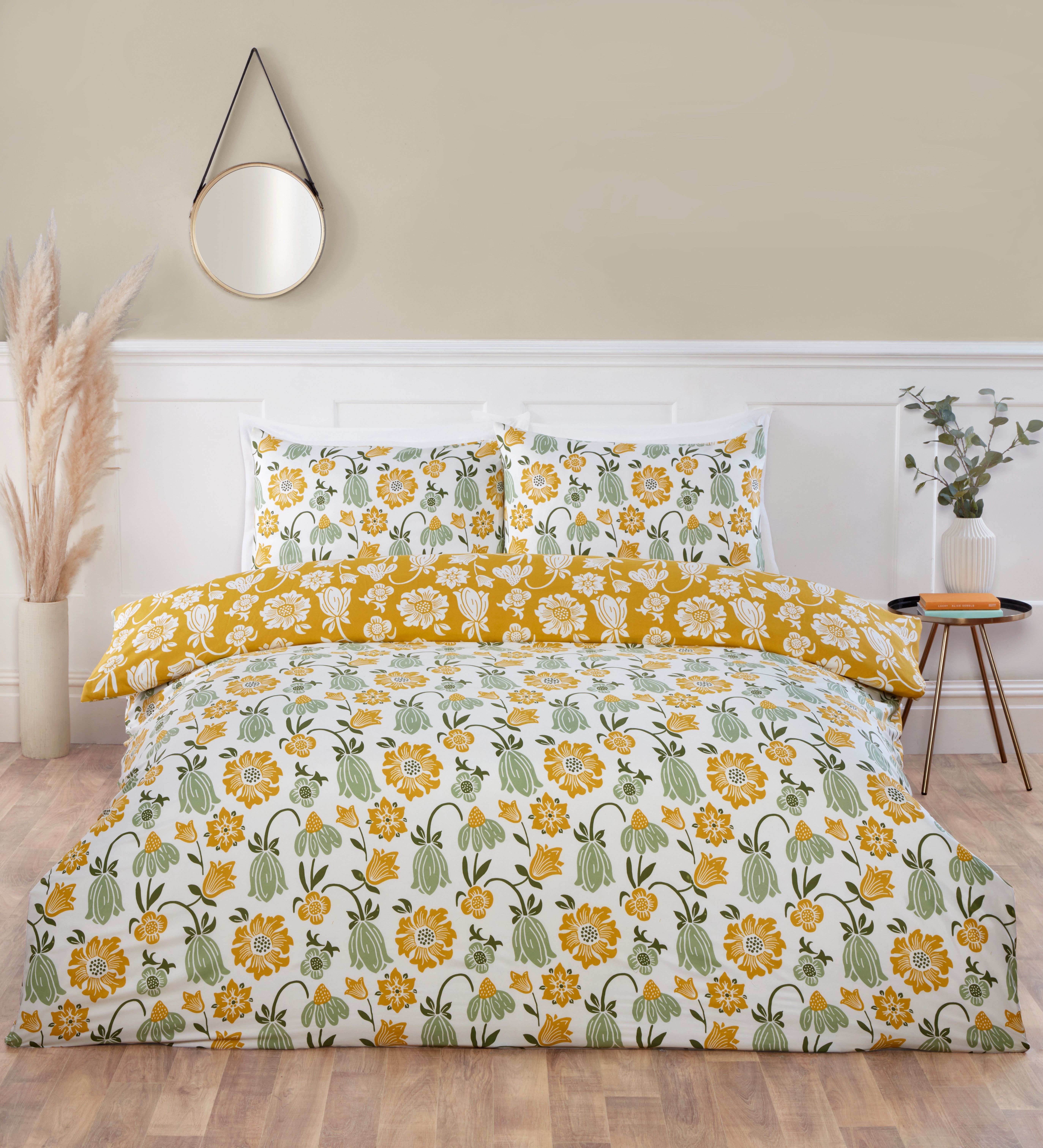 Rapport Home Victorian Bloom Microfibre Reversible Duvet Cover Set with Pillowcase in Yellow