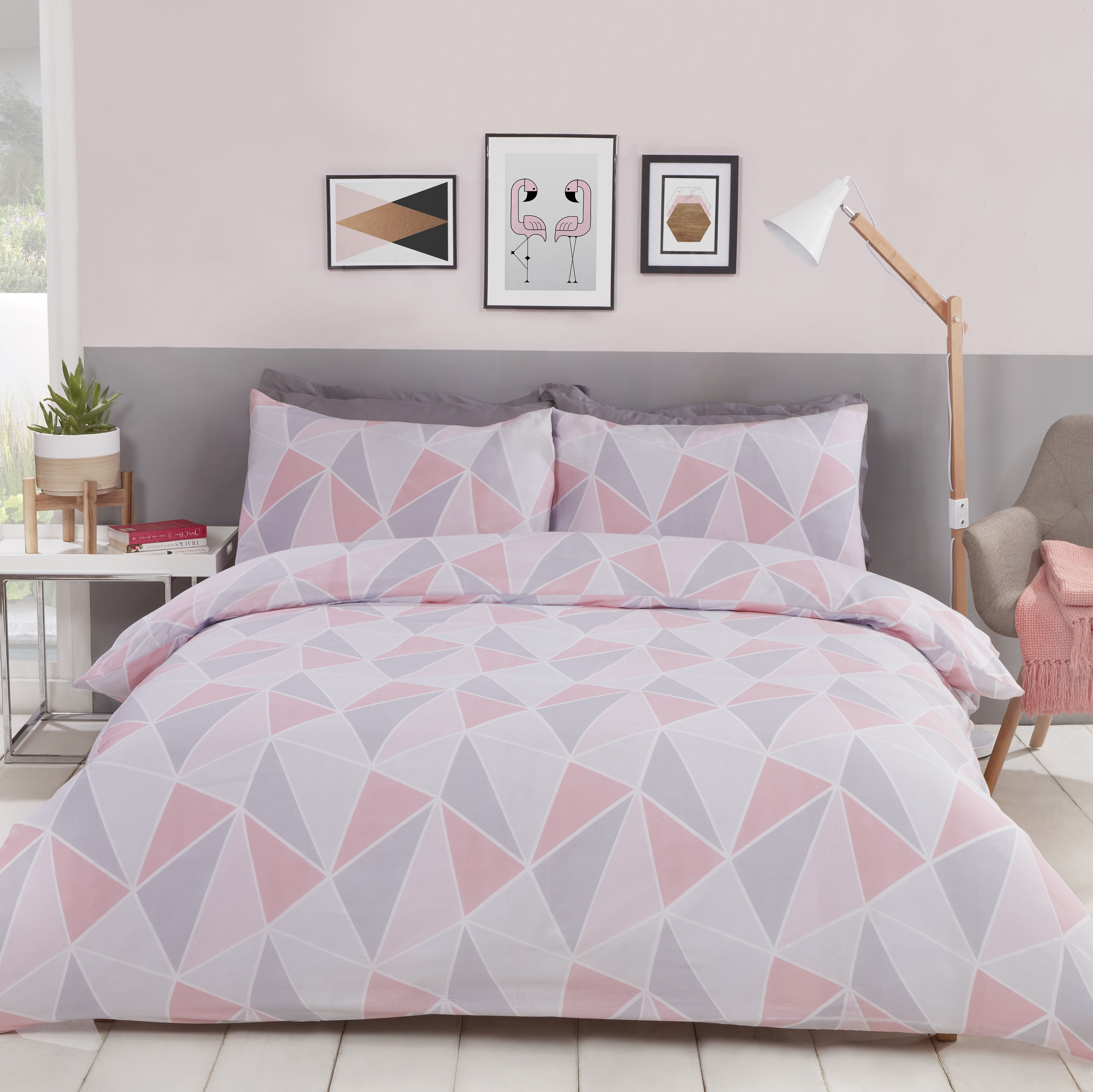 Rapport Home Leo Polycotton Duvet Cover Set With Pillowcase in Pink