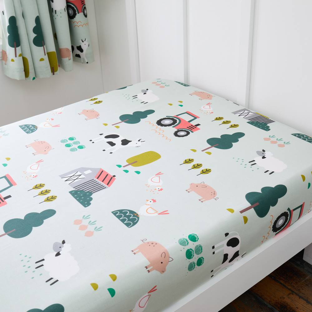 Happy Linen Company Barn Yard Farm Animals Fitted Sheet Bedsheet Bedding Bed Linen in Green