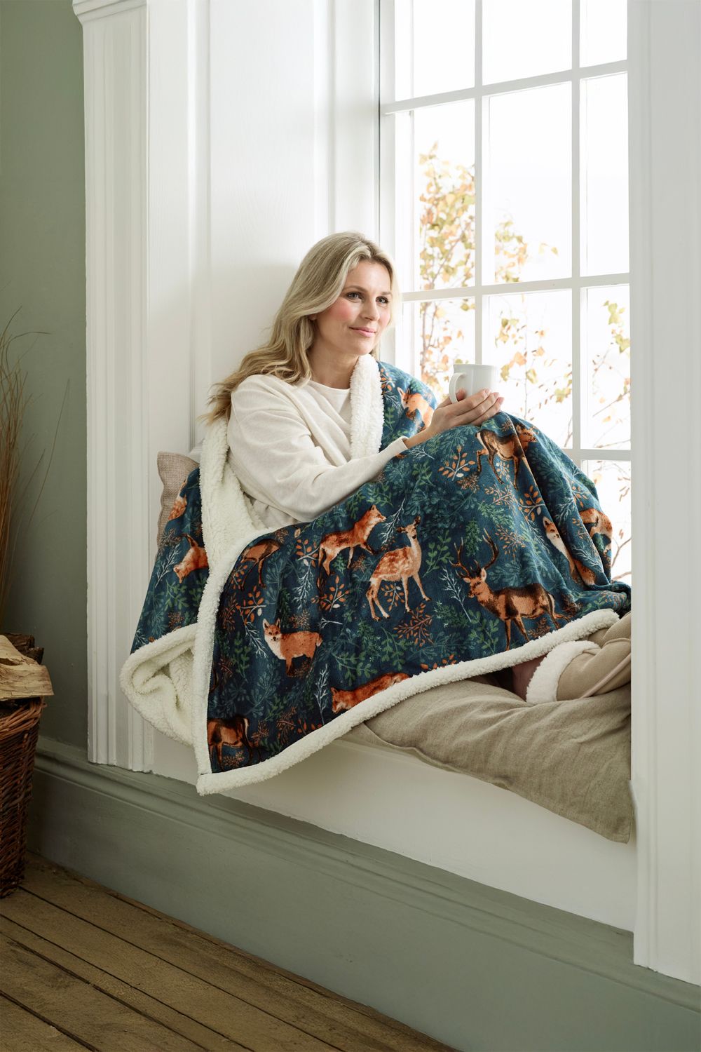 Deyongs Fox & Deer Heated Sherpa Throw - 140x180cm, 10 Temperature Settings, Electric Blanket with Sherpa | 1846 in Teal