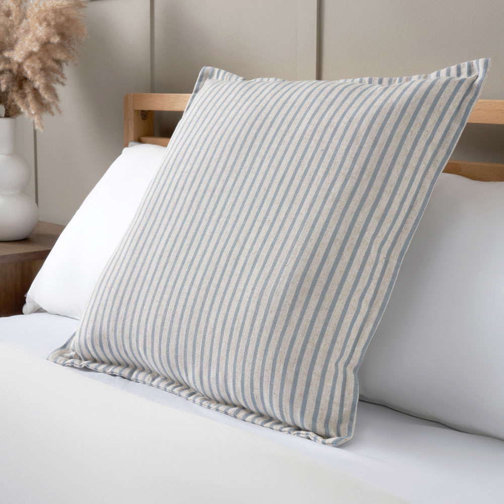 Martha Cushion, Blue