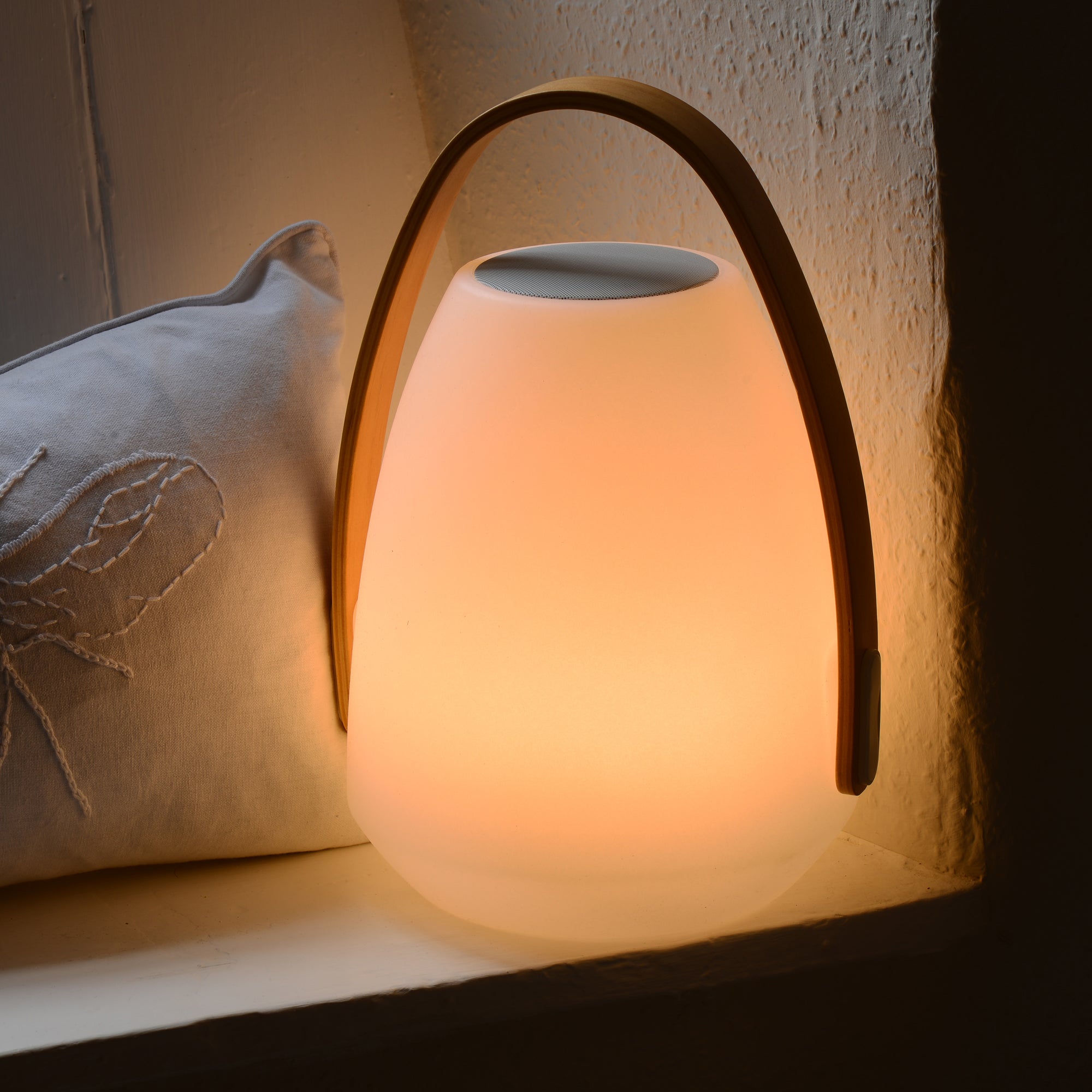 Koble Neptune Bluetooth Speaker Lantern MultiColoured