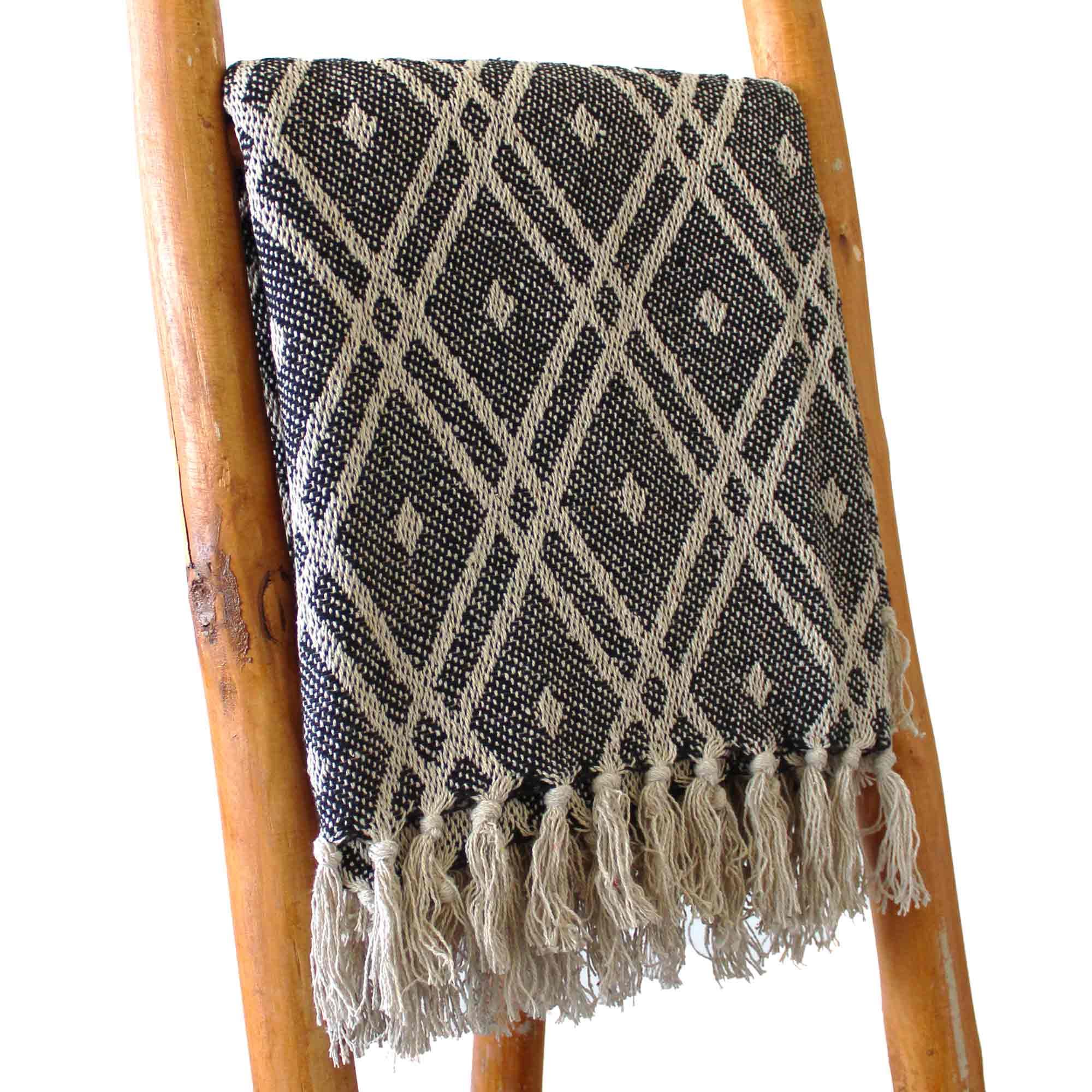 KDMD Boho Comfort Throws - 125x150cm - Black & Biege Regency