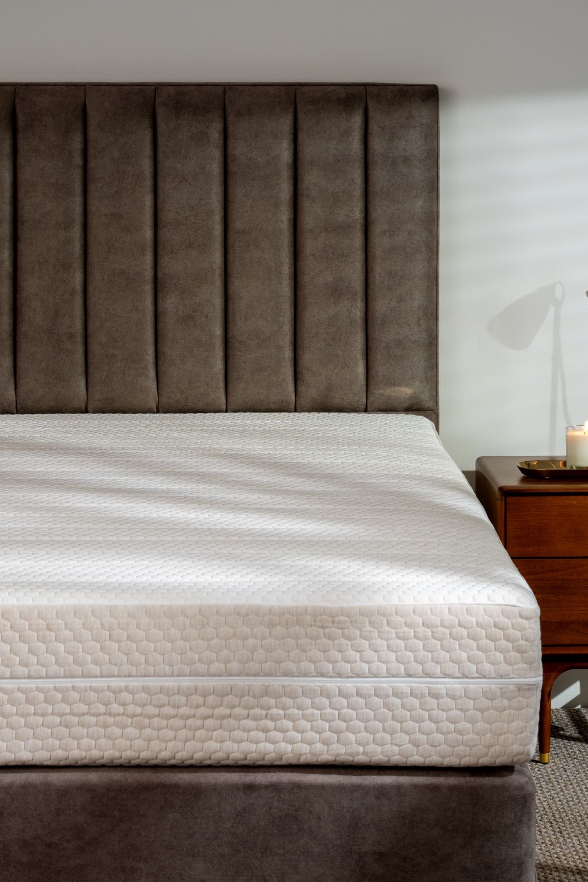 Soak&Sleep Zoned Hybrid Memory Foam Mattress in White