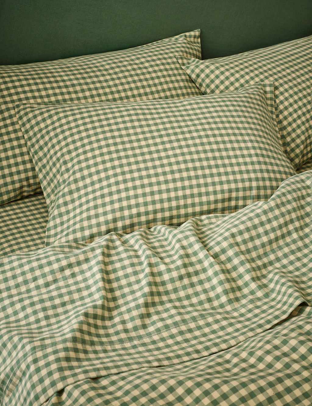 Piglet In Bed 2 Pack Linen Rich Gingham Pillowcases Green Mix