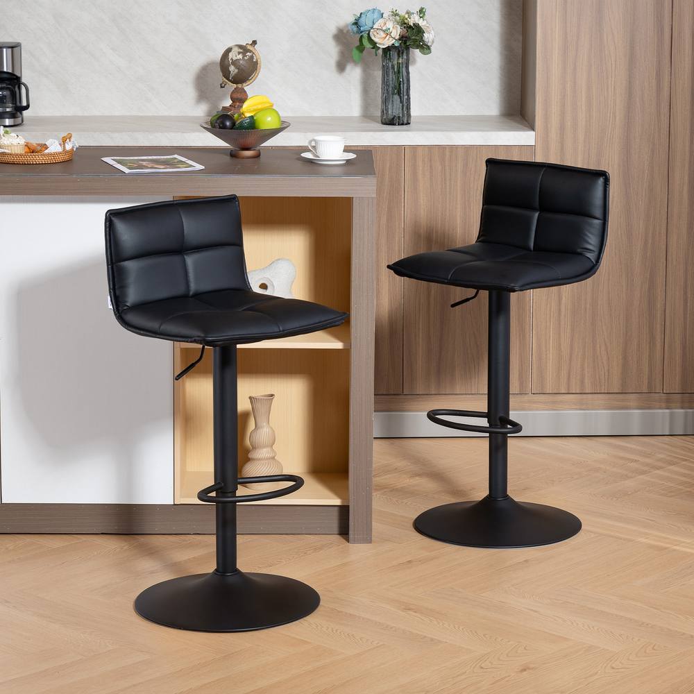 HOMCOM Bar Stools Set of 2 Swivel Height Adjustable Barstools in Black