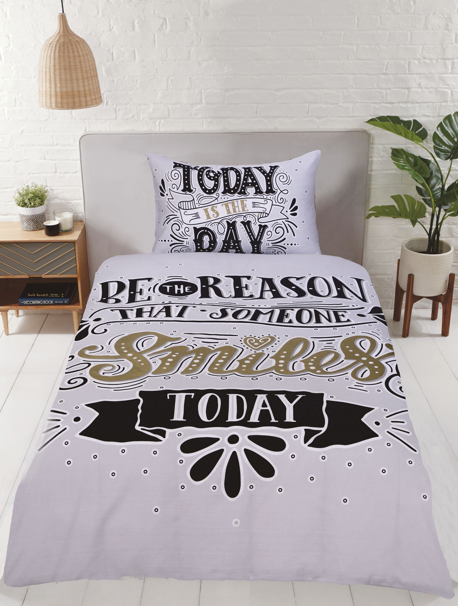 Rapport Home Todays The Day Polycotton Duvet Set with Pillowcase