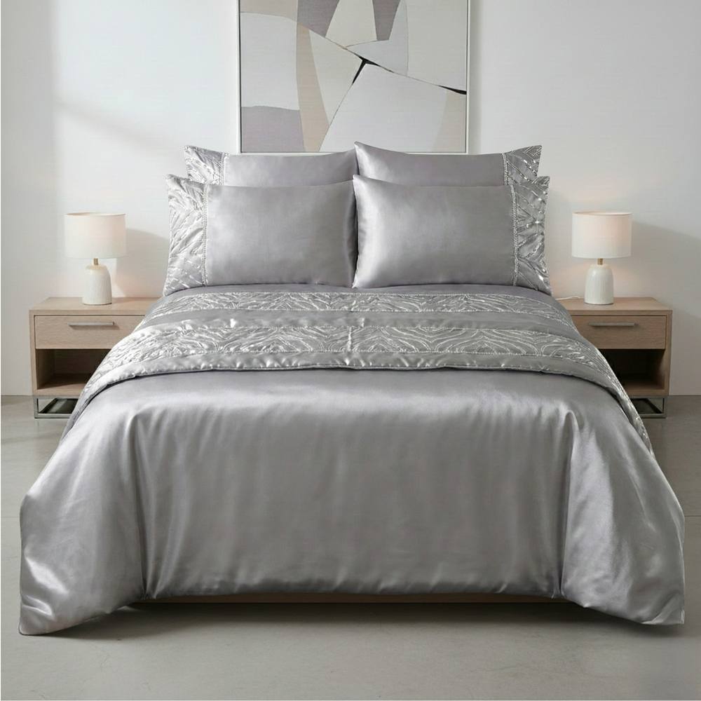 Snug City Shimmer Duvet Cover Set Luxury Bedding with Elegant Metallic Finish in Silver