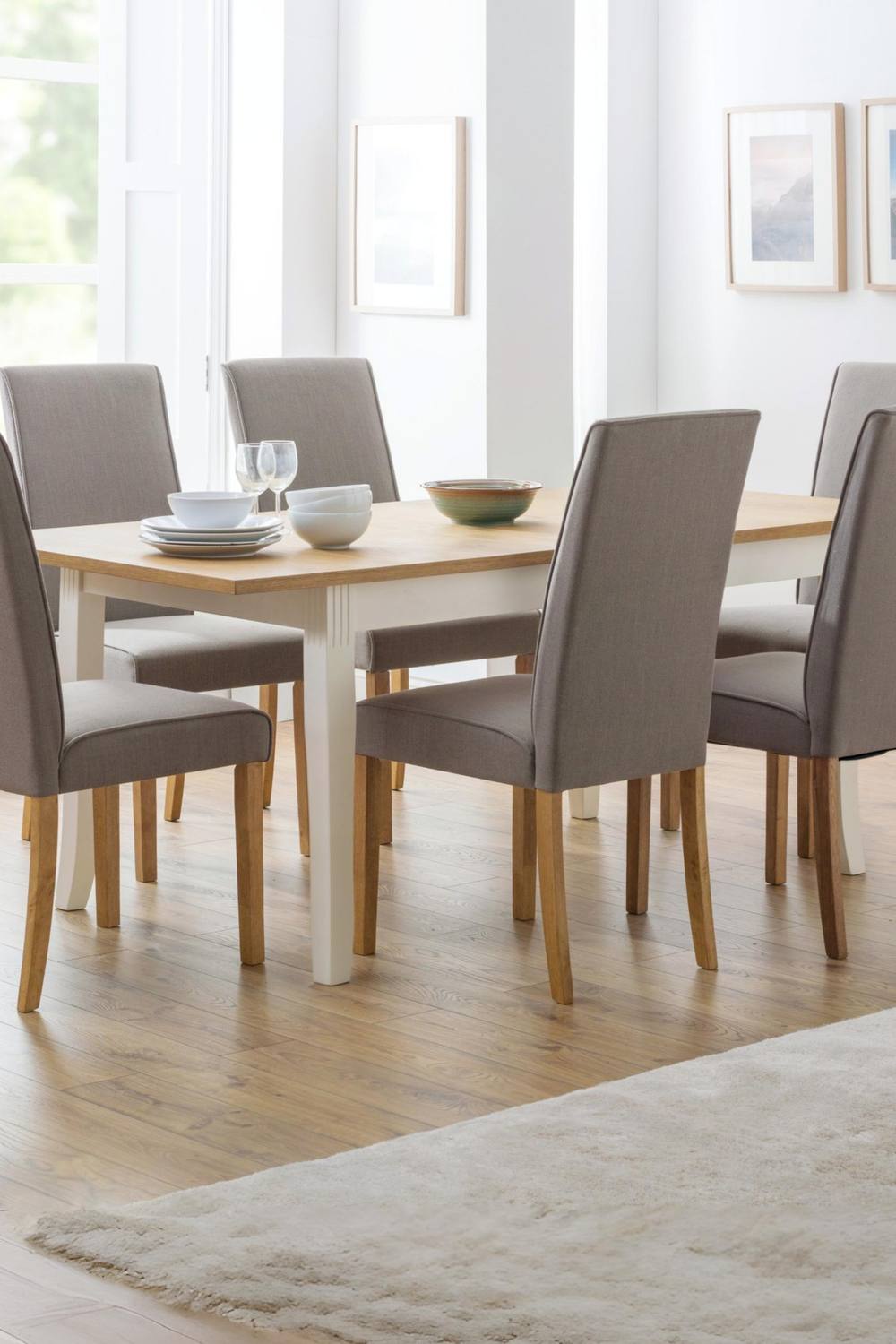 Julian Bowen Davenport Rectangular Extending 4-6 Seater Dining Table in Ivory