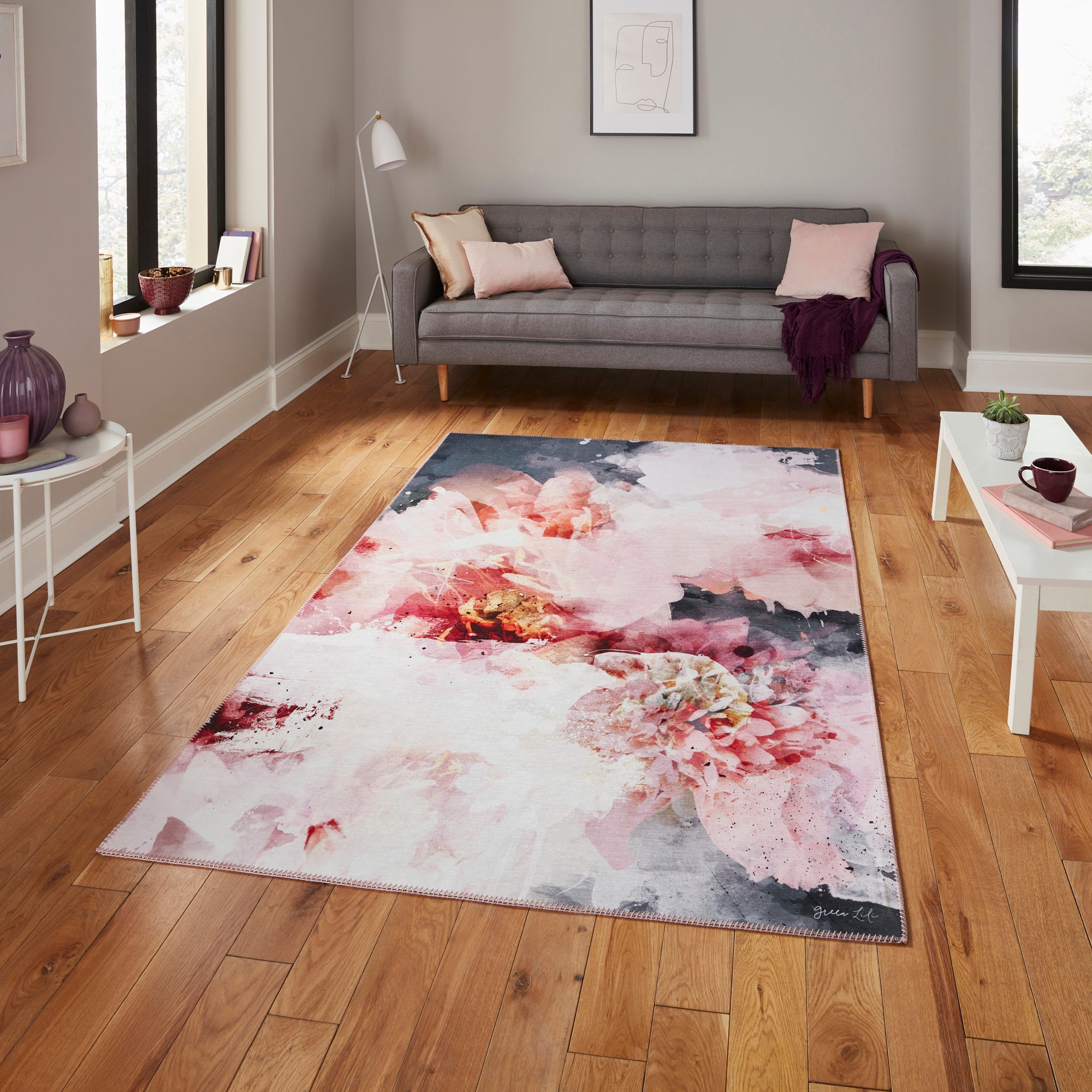 Michelle Collins Floral Rose and Black Rug Rose (Pink)
