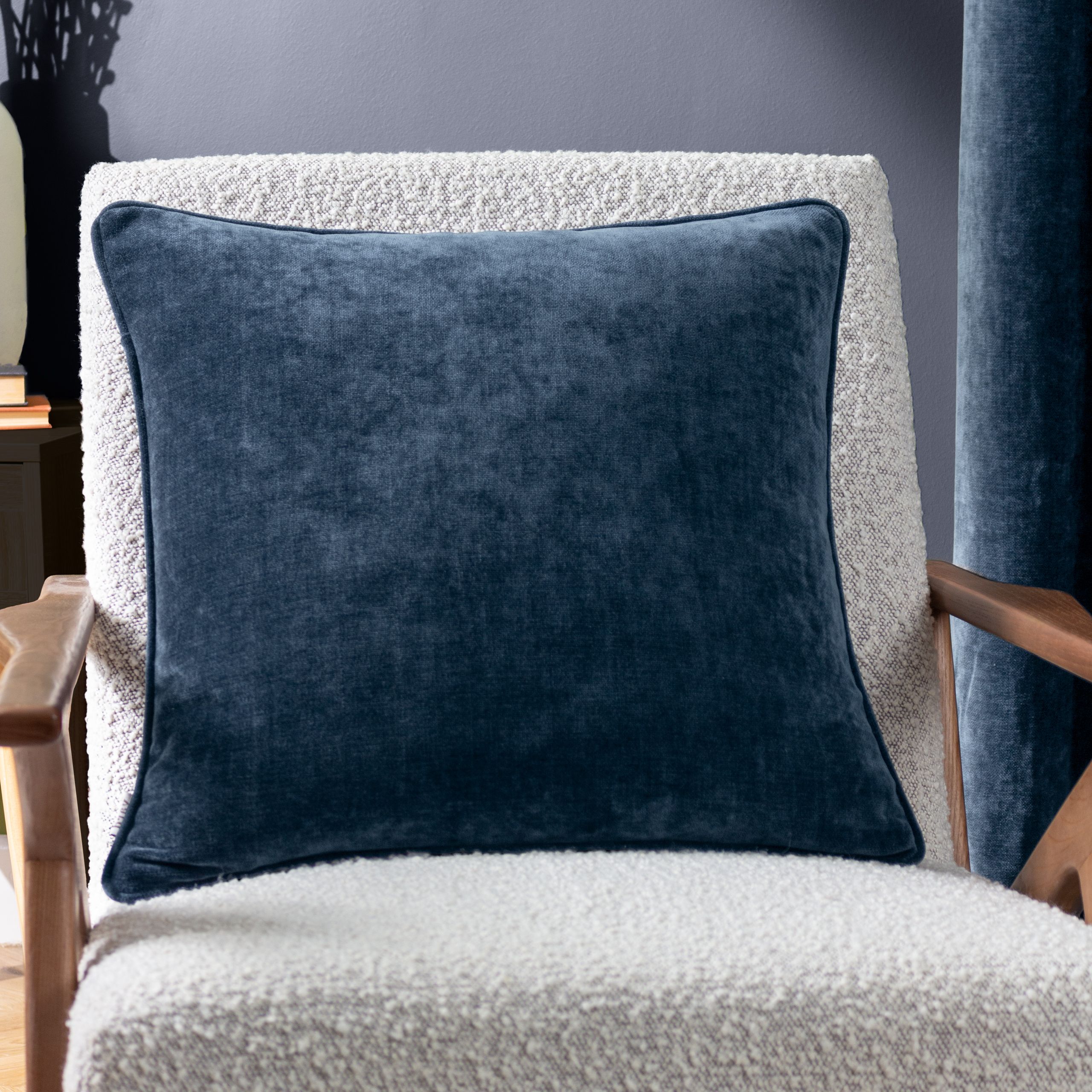 Yard Heavy Chenille Woven Piped Cushion in Navy