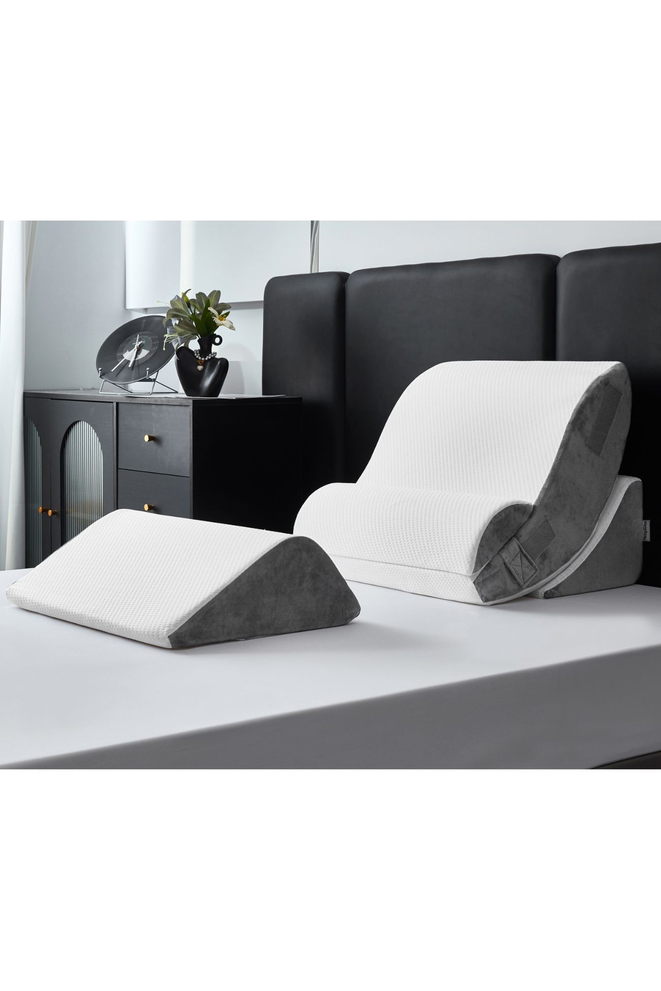 Ezysleep 4 Piece Adjustable Pain Relieving Wedge Pillow Set in White