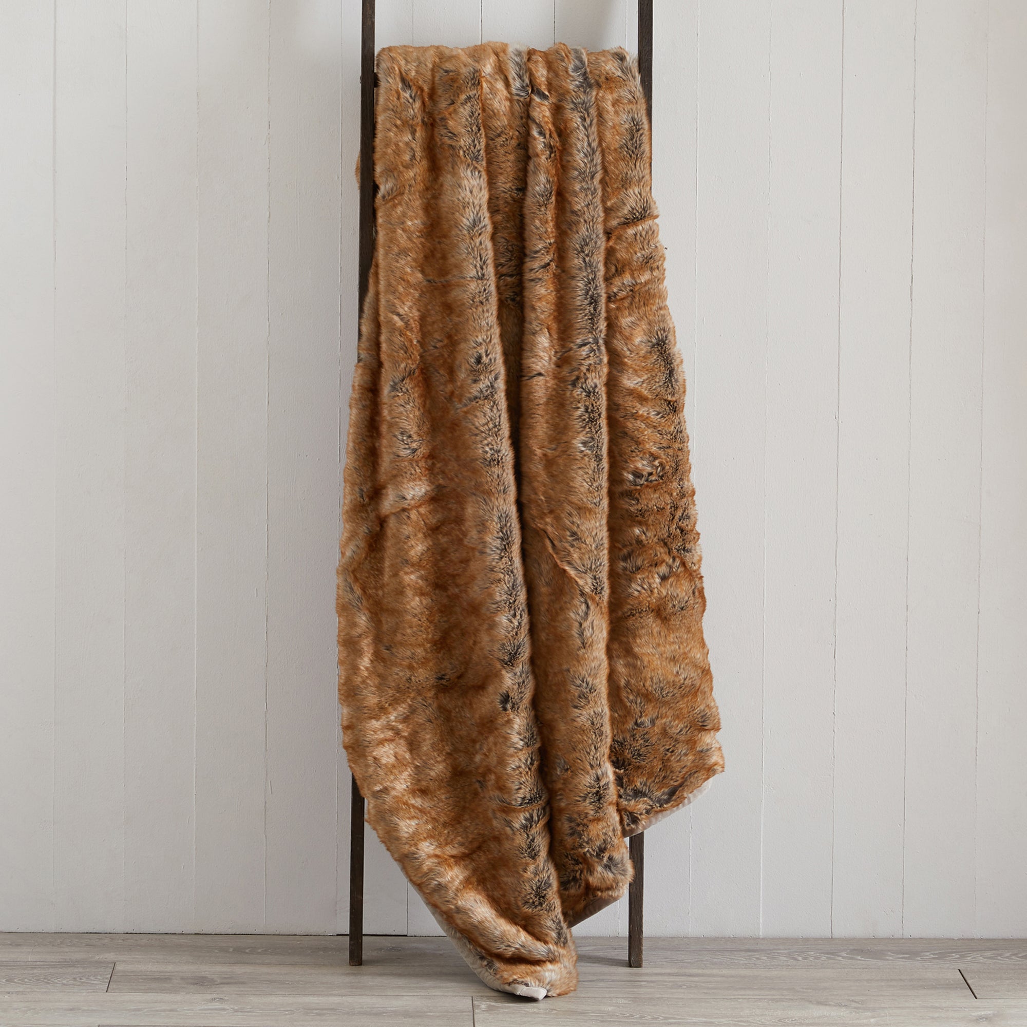 Faux Fur 150cm x 200cm Throw Brown
