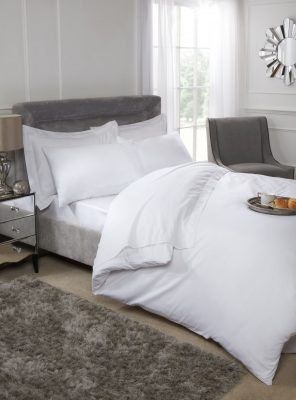 New Edge Blinds Luxor Collection 200 Thread Count Luxury Egyptian Cotton Fitted Sheet in White