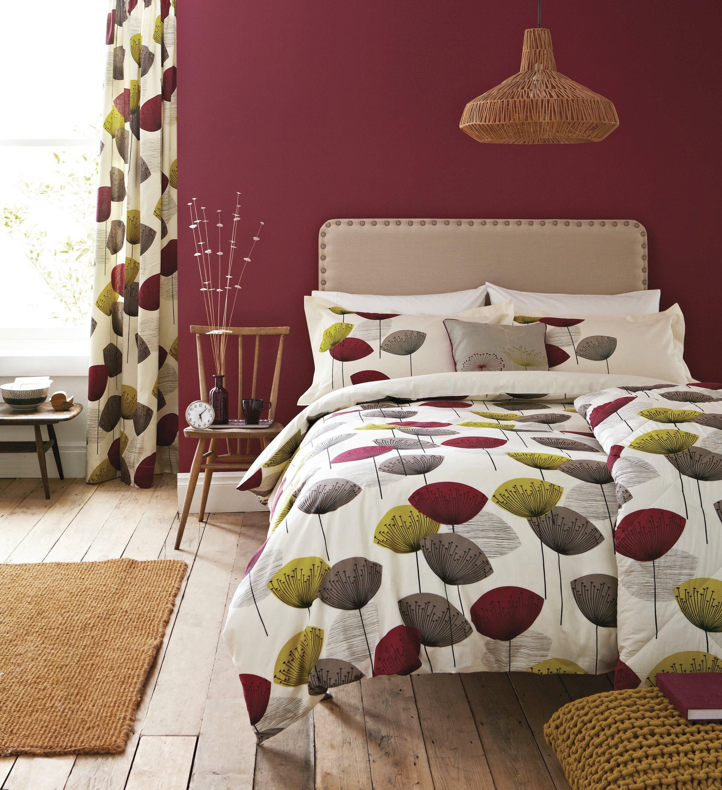 Sanderson 'Dandelion Clocks' Cotton Duvet Cover Set in Beige