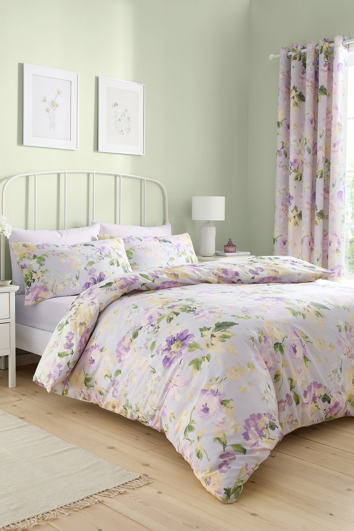 Dreams & Drapes 'Florette' Easy Care Floral Print Duvet Cover Set in Lilac