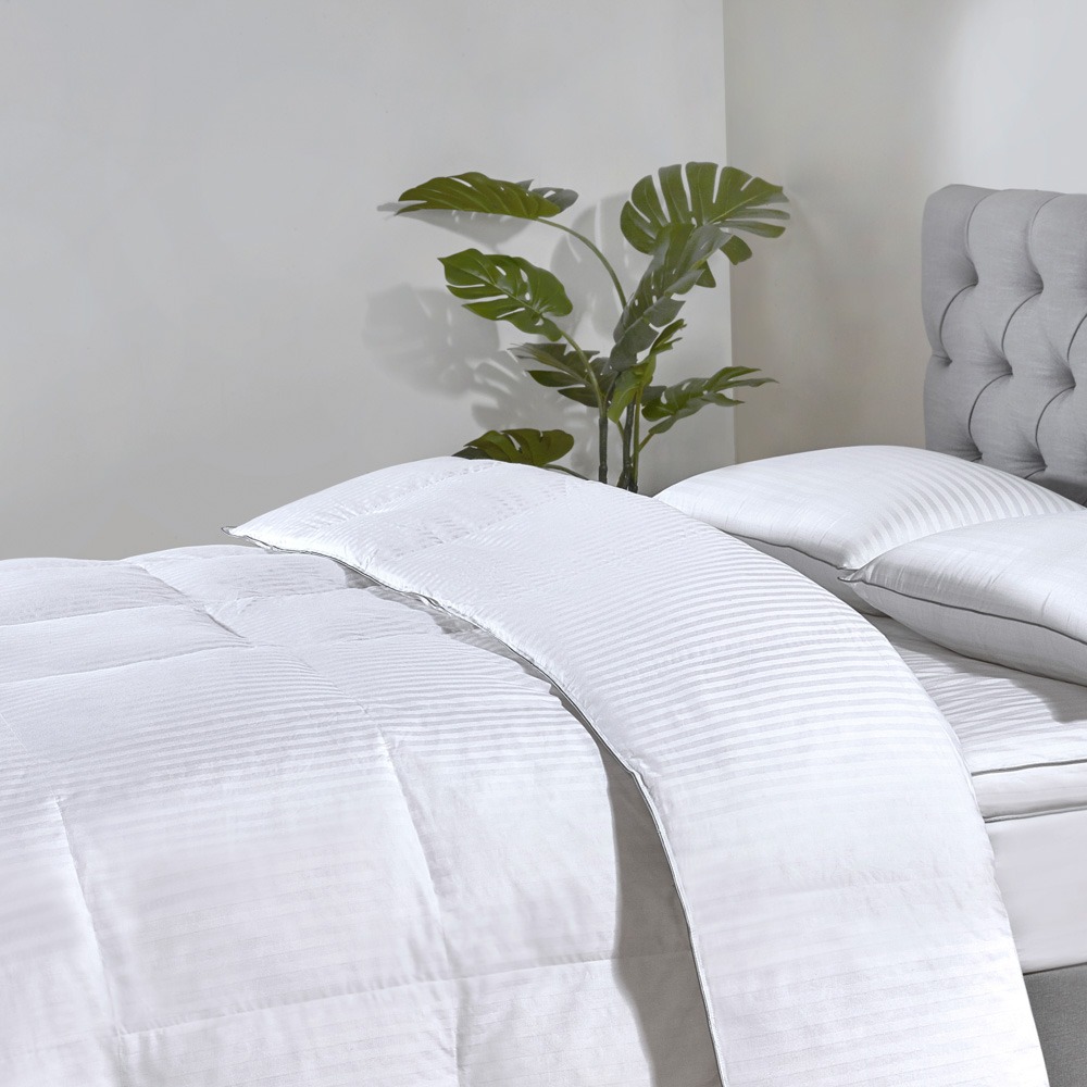 Hotel Collection 5 Star 13.5 Tog Goose Down Duvet, Super King