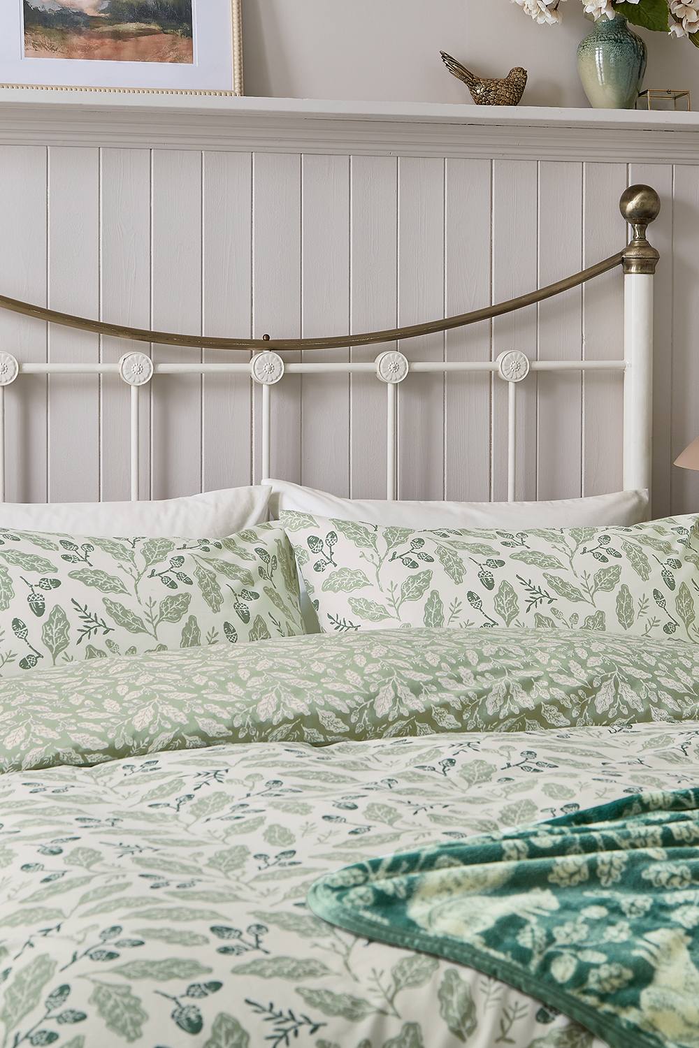 Helena Springfield 'Acorns' Cotton Duvet Cover Set in Light Green 2