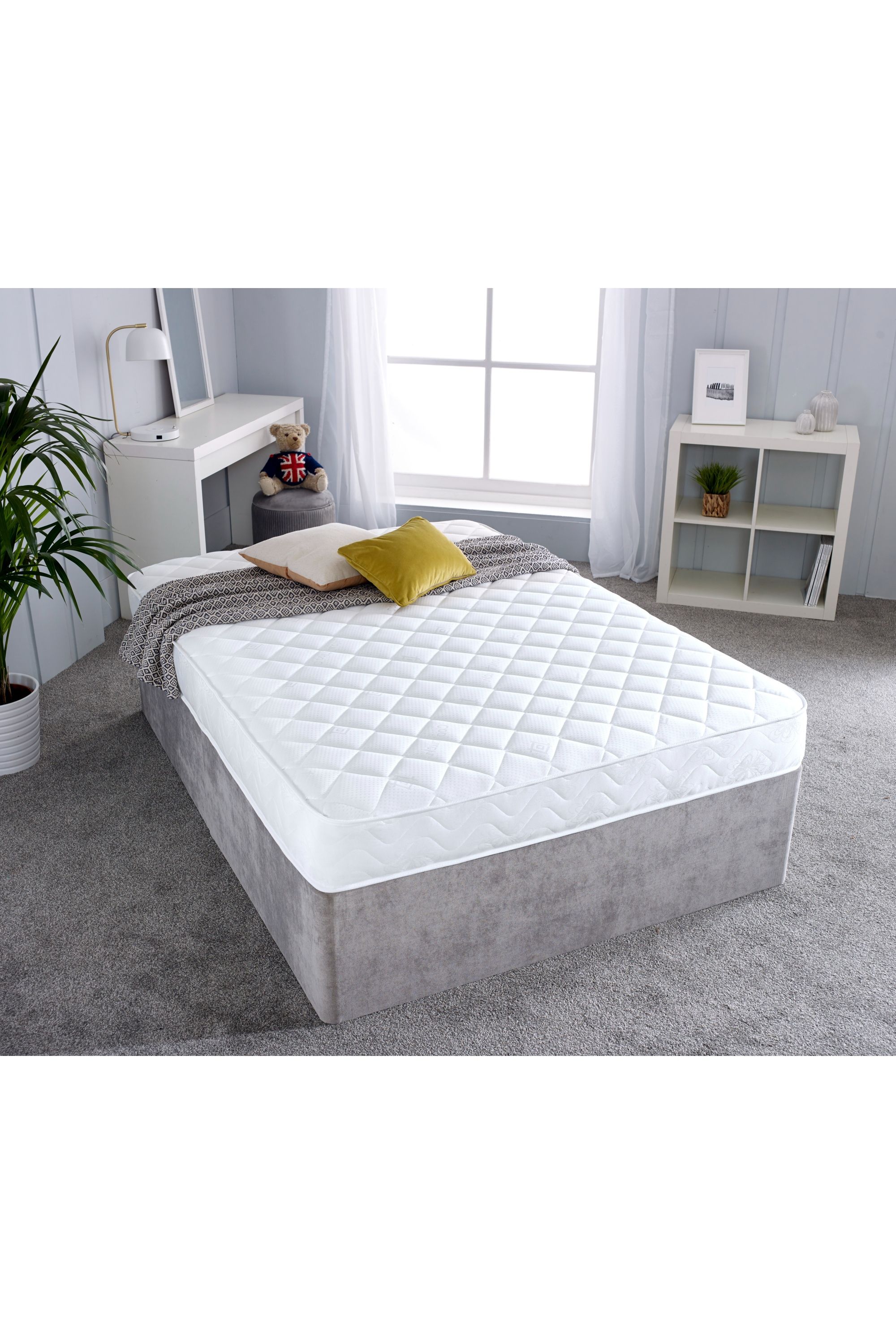 eXtreme Comfort Ltd Extreme Comfort The Darcy Diamond Cooltouch Micro Quilted Conventional Spring Mattress in White
