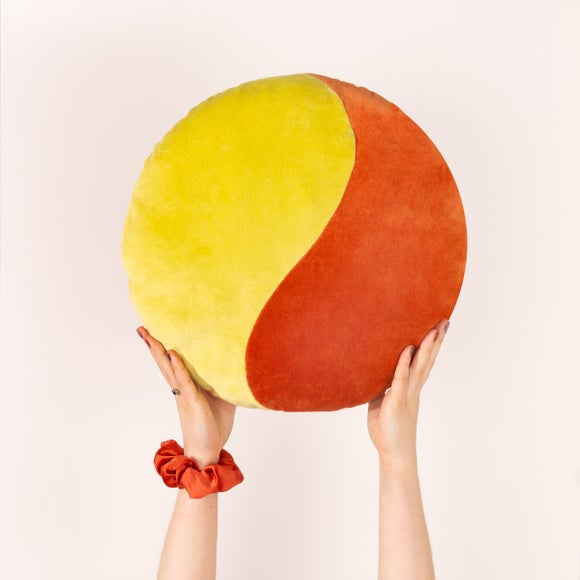 Heya Home Unity Round Cushion