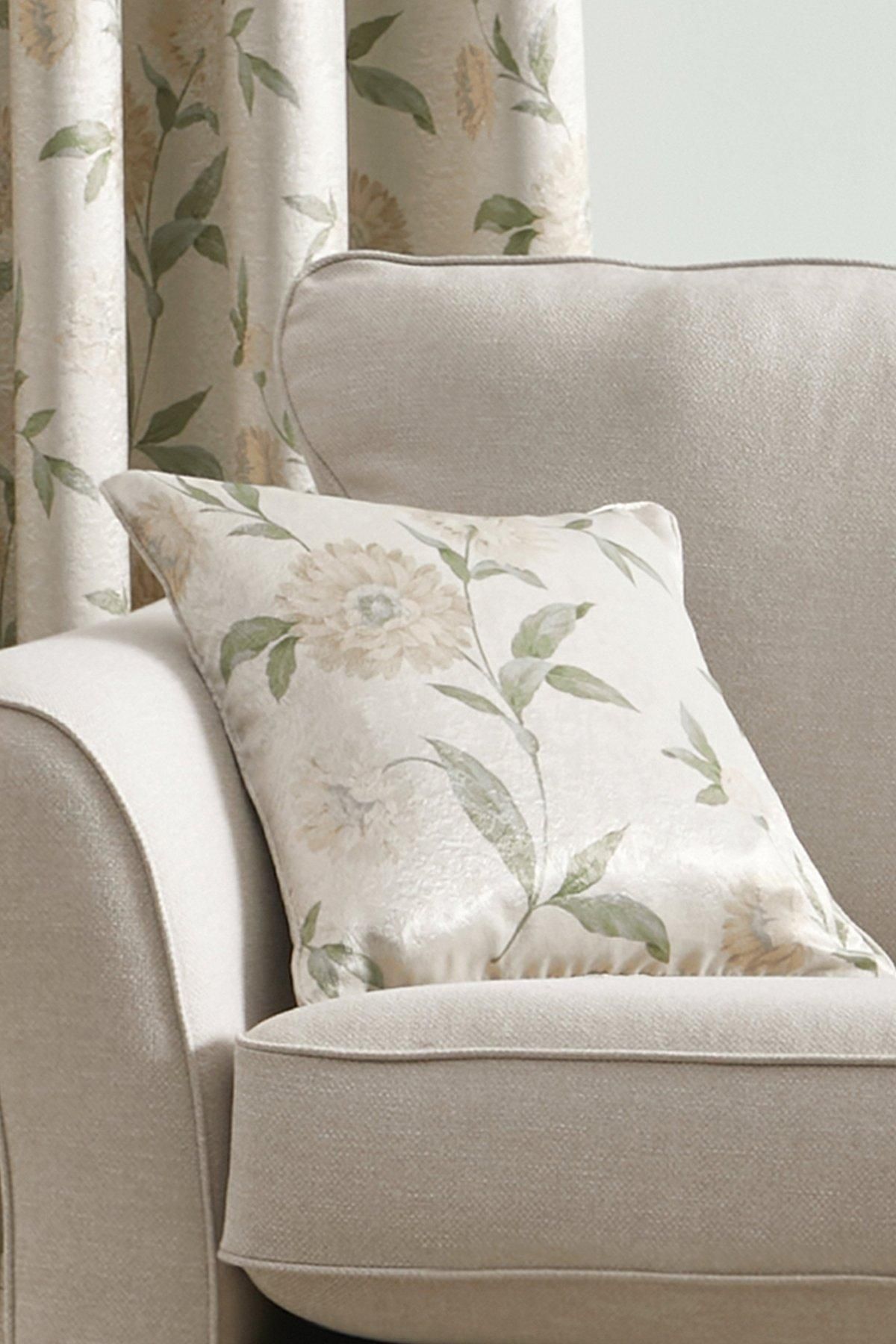 Dreams & Drapes 'Dahlia' Filled Cushion in Natural