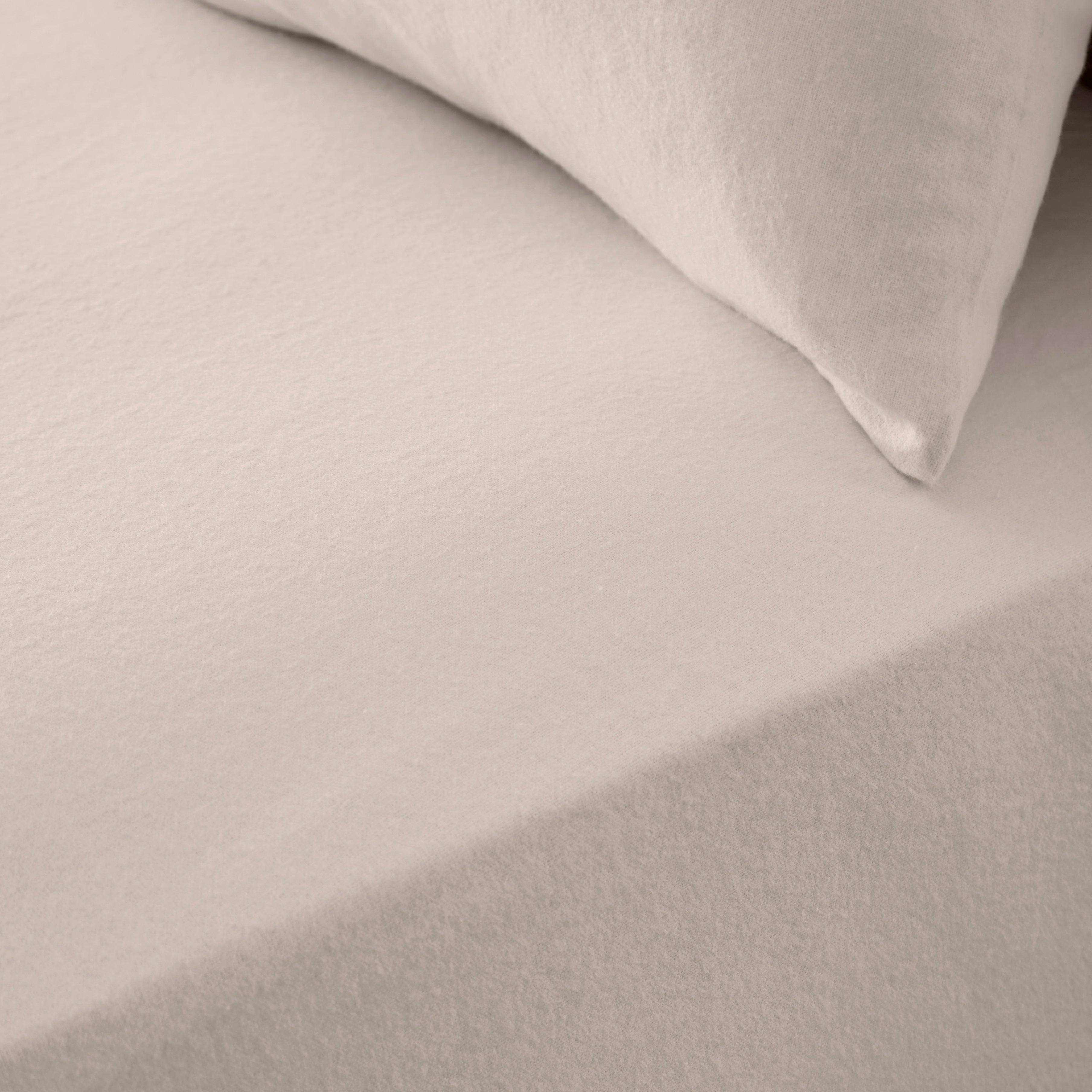 Simply Brushed Cotton Fitted Sheet Natural