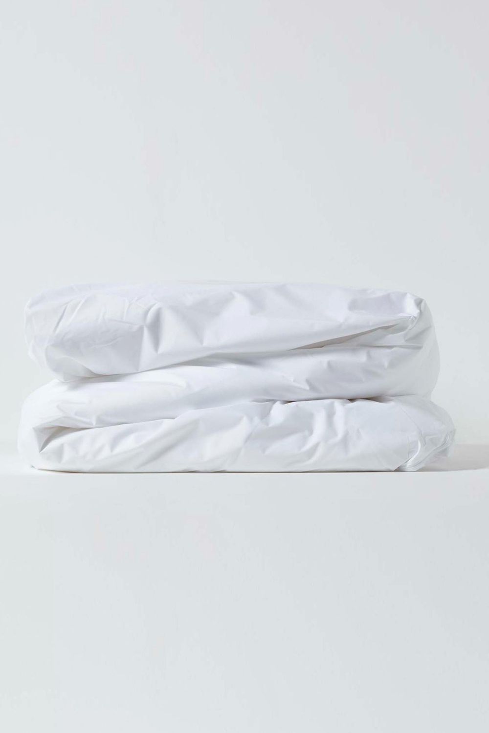 Homescapes Polypropylene Waterproof Duvet Protector in White