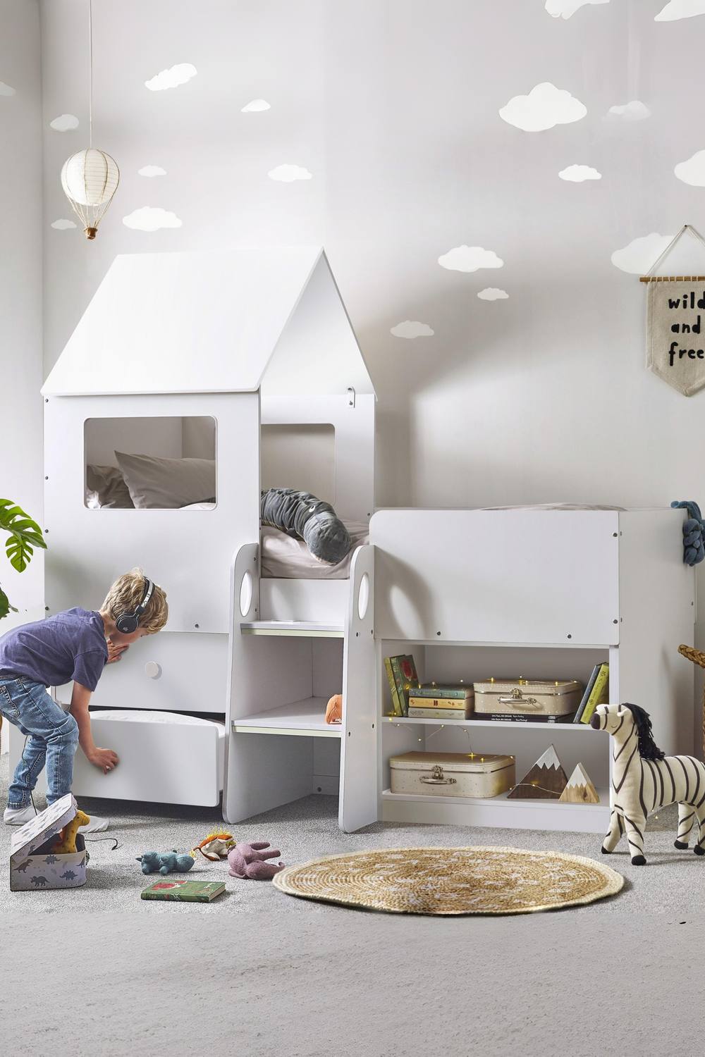 Julian Bowen Orpheus Treehouse Midsleeper Cabin Bed in White