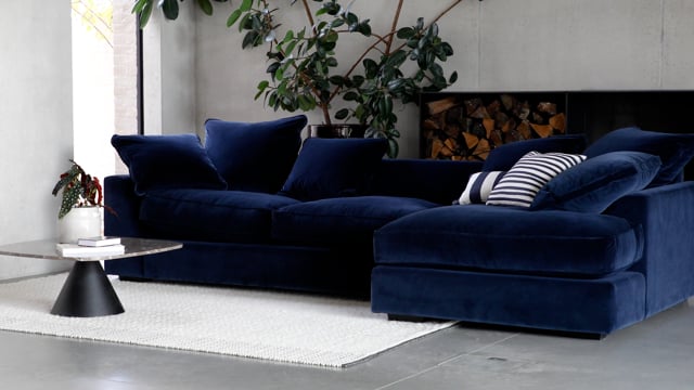 Heal's Cumulus 4 Seater Sofa Cotton Grain Black Feet 2
