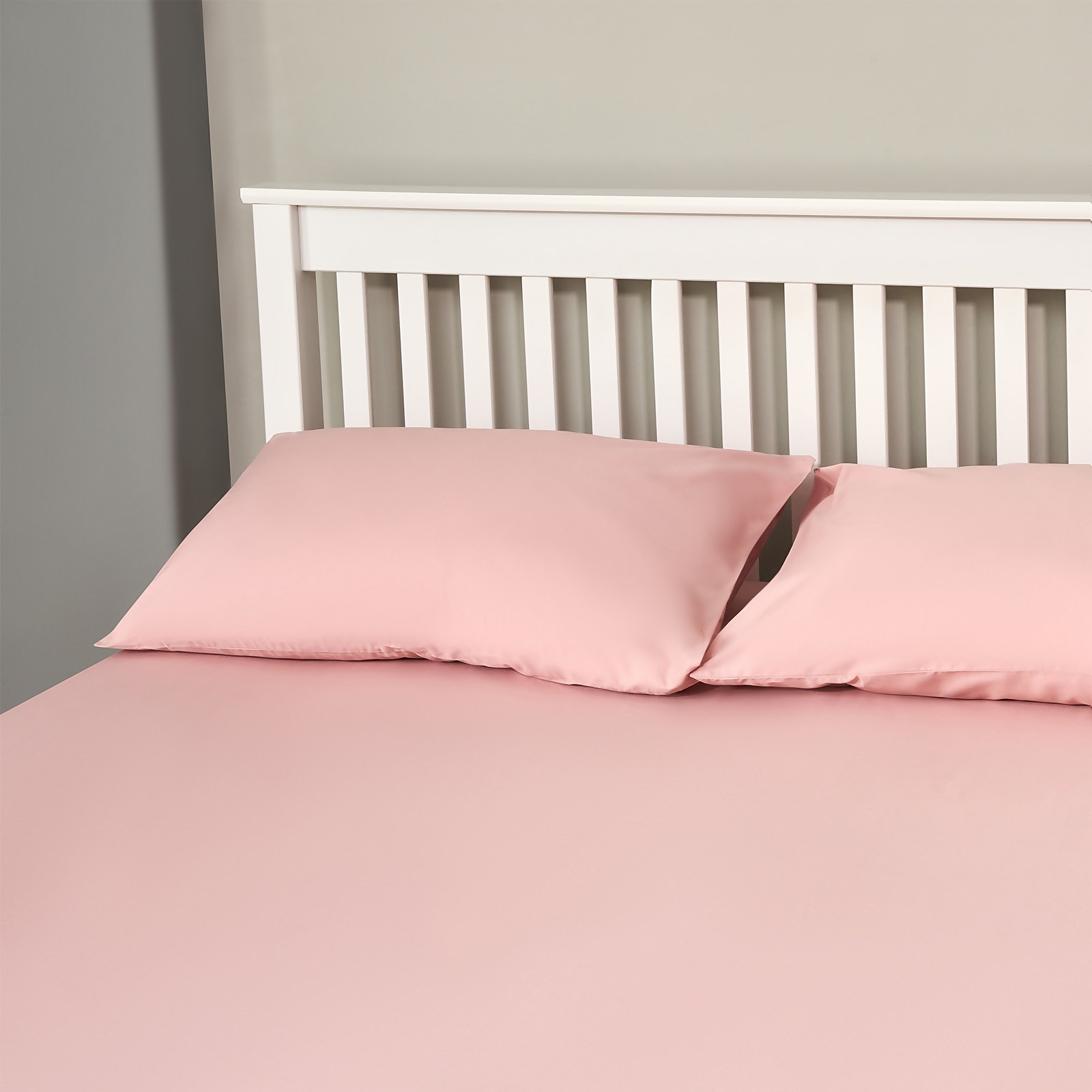 The Willow Manor 100% Cotton Percale King Fitted Sheet - Blush
