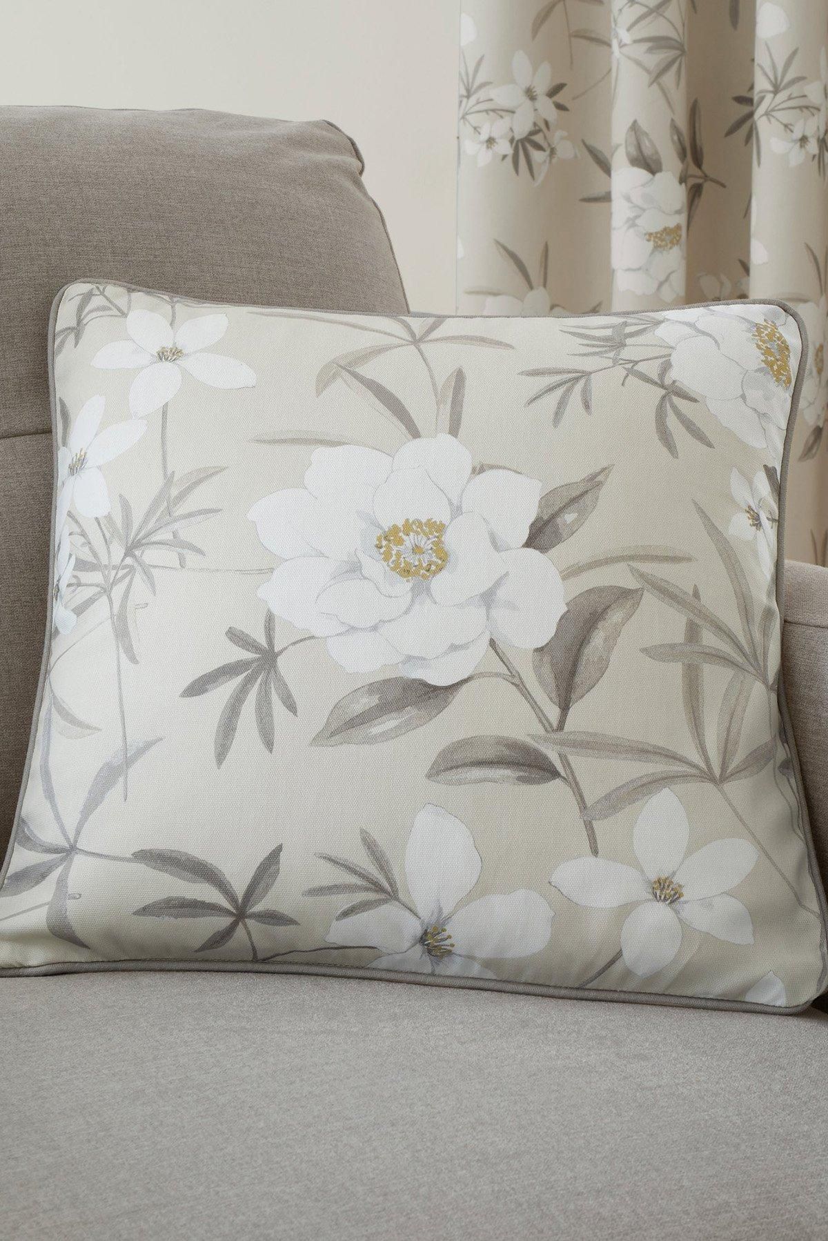 Dreams & Drapes 'Eve' Filled 100% Cotton Cushion With Modern Floral Print in Natural