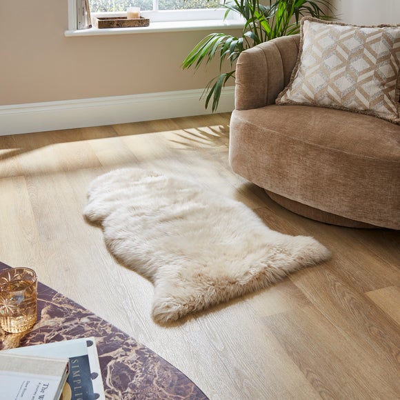 Single Pelt Sheepskin Rug