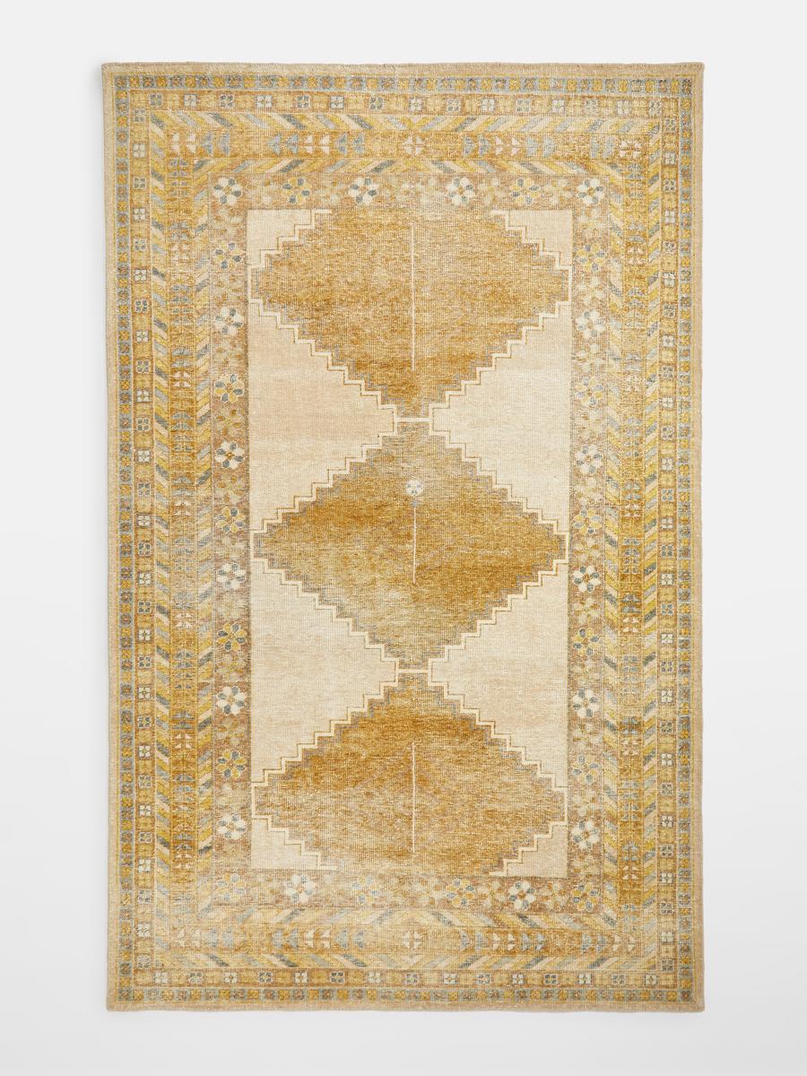 Basri Rug, 200 x 300cm