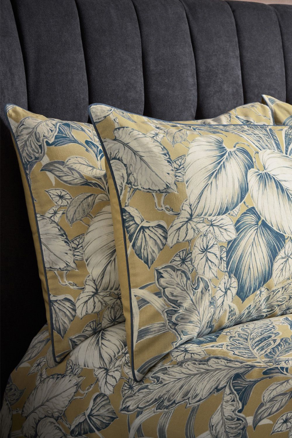 Edinburgh Weavers Tivoli Tropical Luxury Cotton Piped Pair of Pillowcases in Yellow