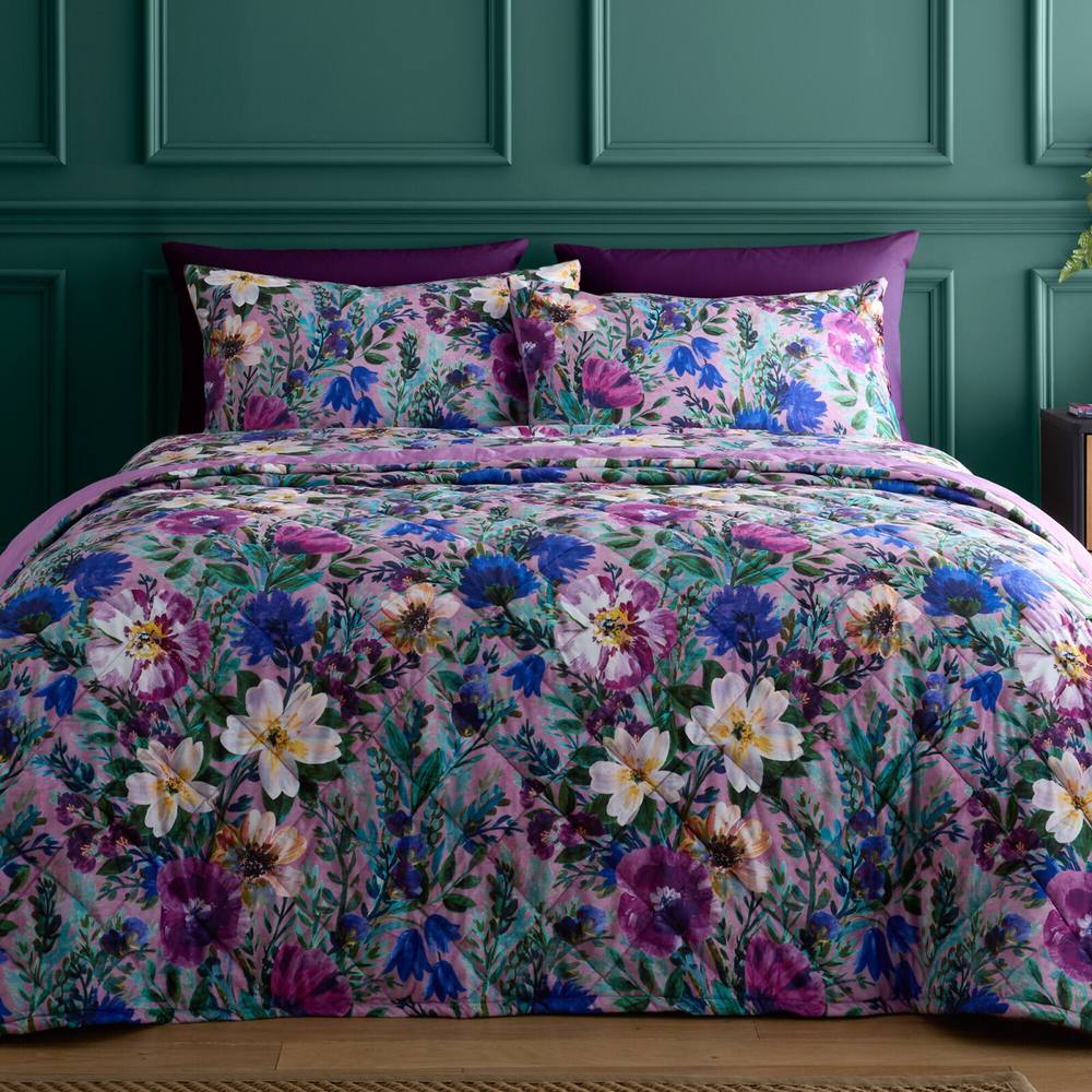 Portfolio Home Ophelia Floral Quilted Throwover Bed Throw Over Blanket 200 x 230cm in Purple