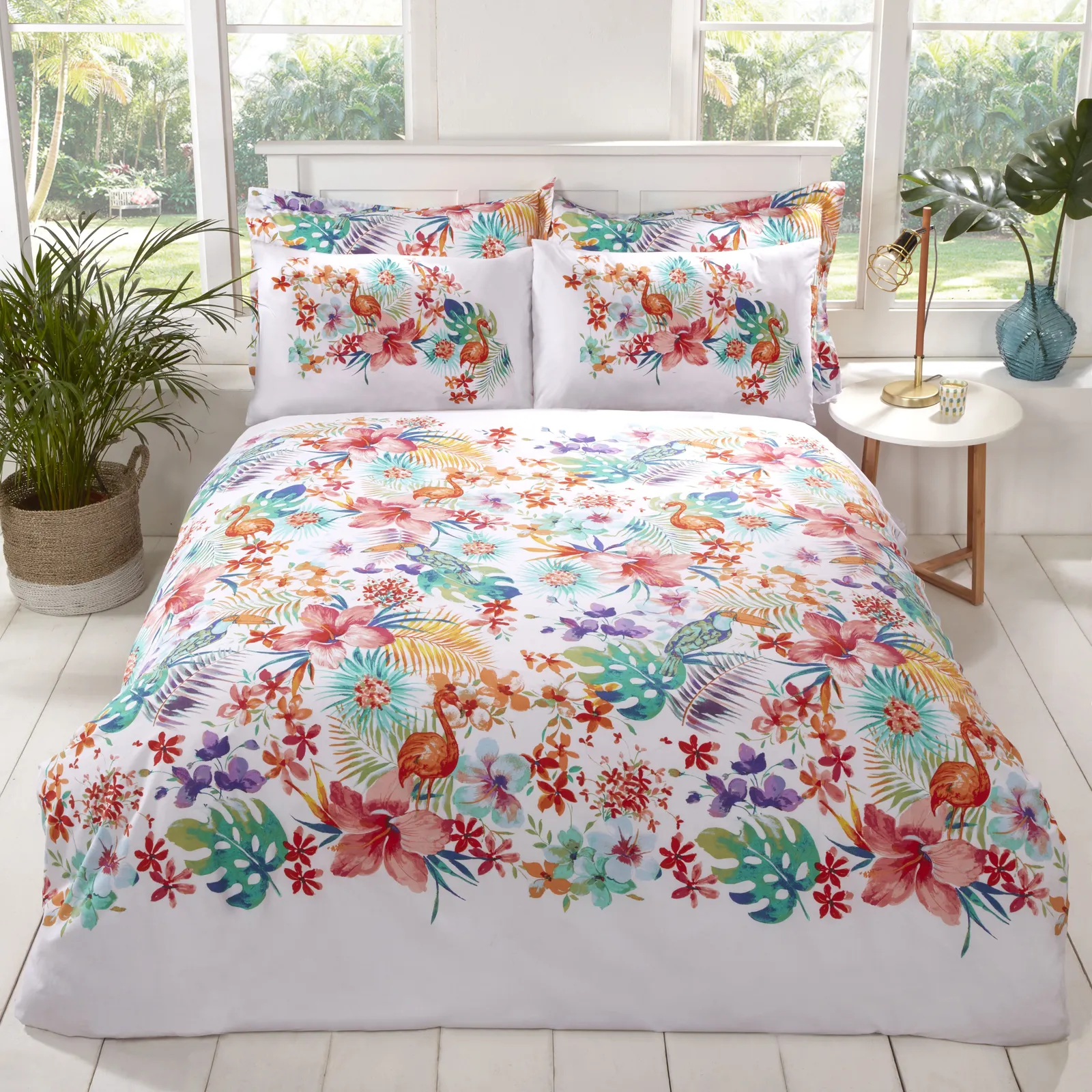 Rapport Home Tropical Polycotton Duvet Cover Set With Pillowcase in White