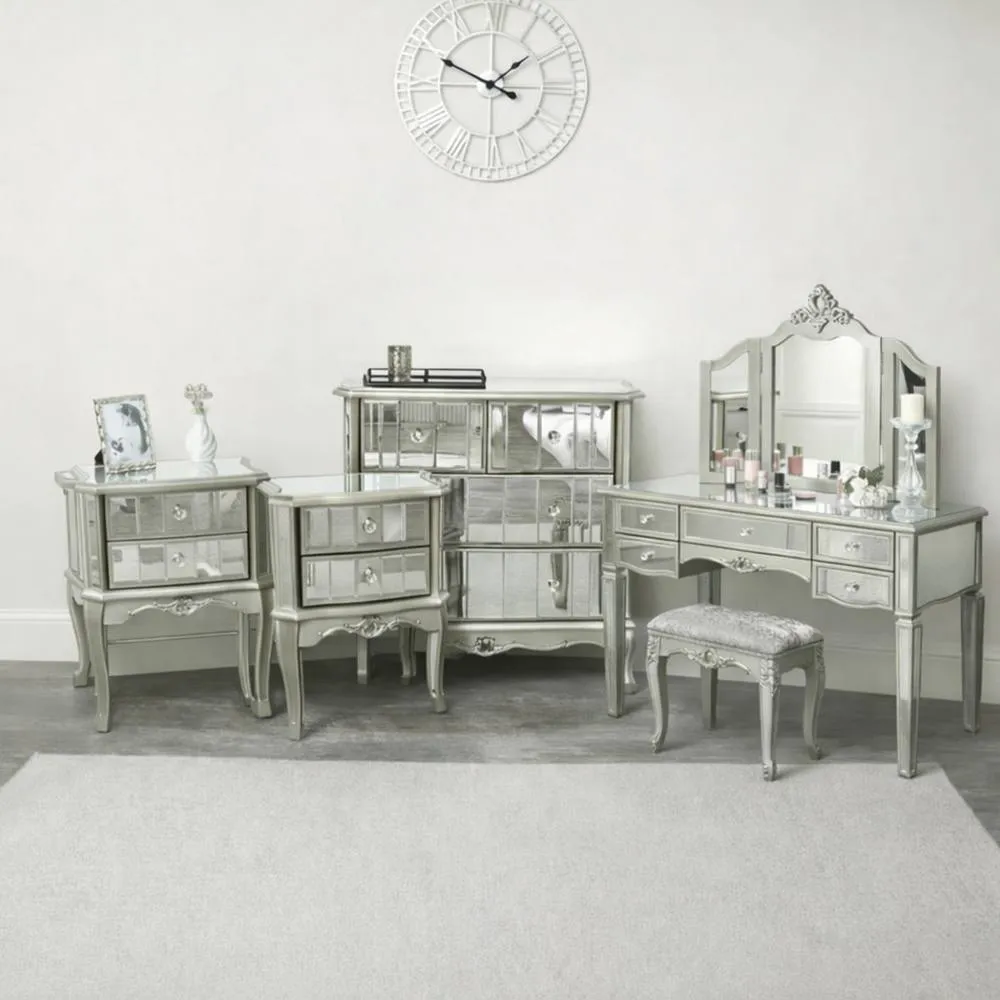 Melody Maison Chest, Dressing Table Set & 2 Drawer Bedside Tables - Tiffany Range in Silver