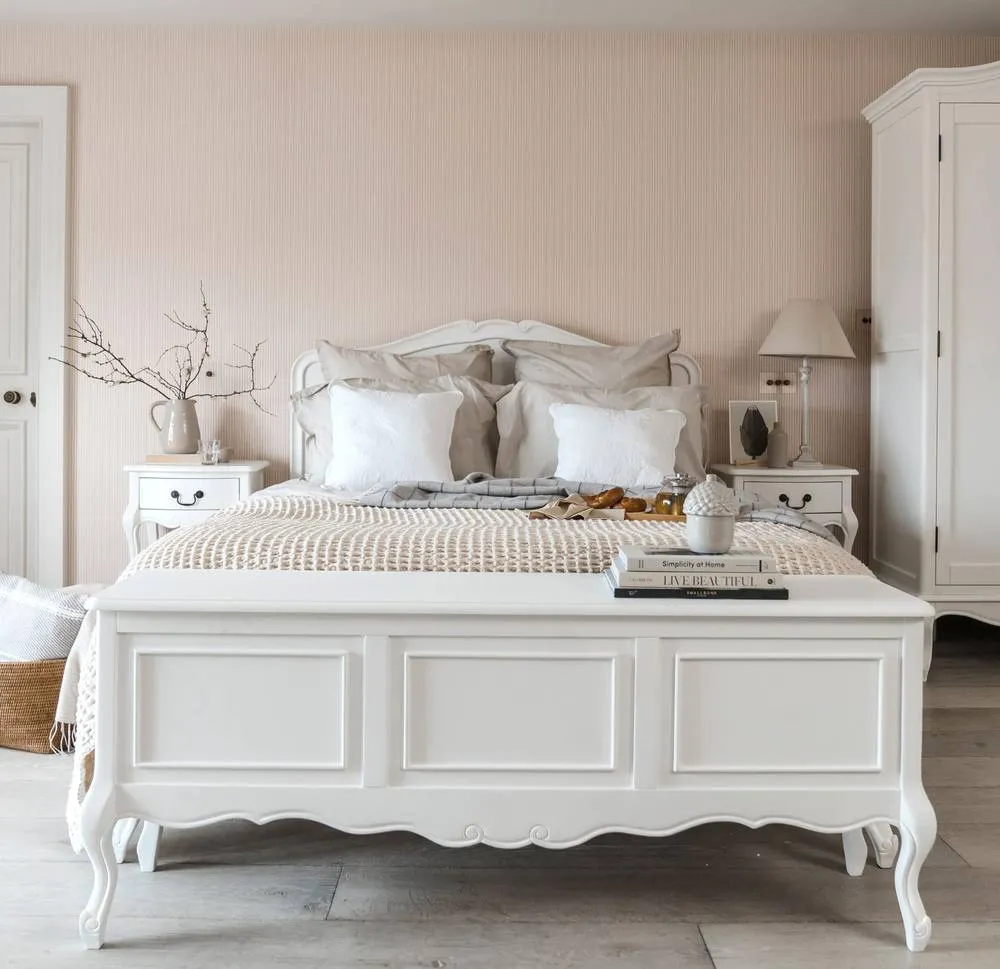 Statement Furniture Juliette French Style 5ft King Size Bed with Wooden Headboard in White 3