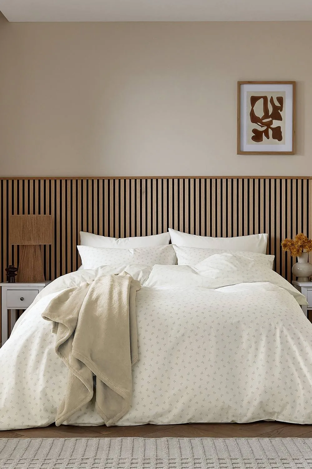 Helena Springfield 'Leaf Sprig' Duvet Cover Set in Cream 1